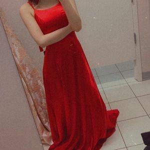 Red prom dress